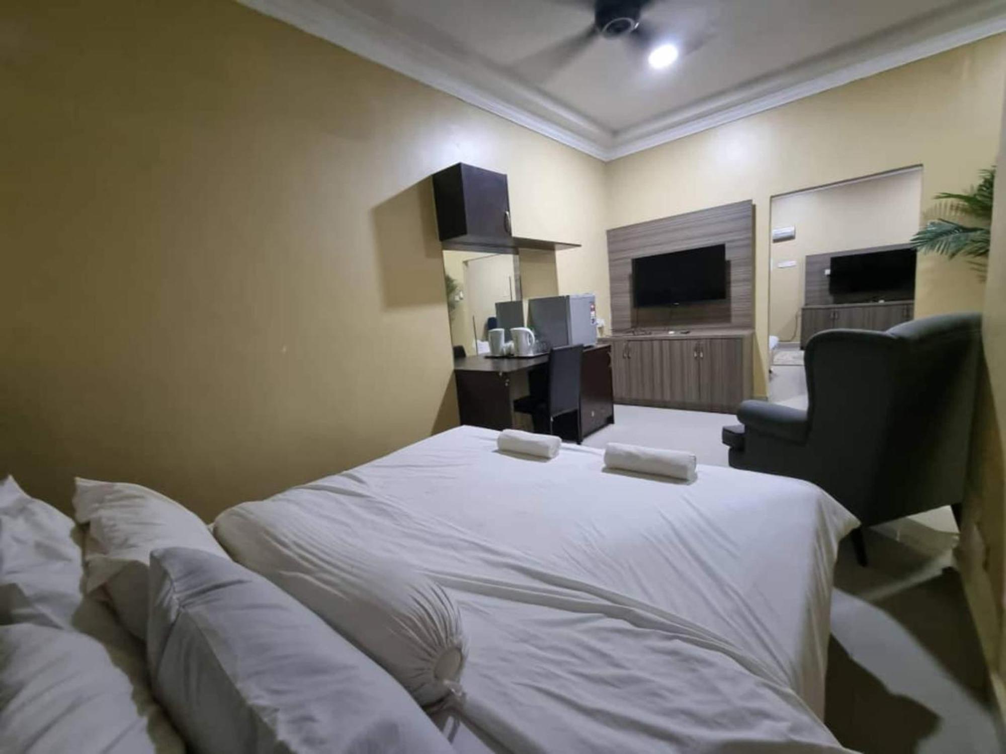 Oyo 89849 Sekin Hotel And Resort Kuala Selangor Eksteriør billede